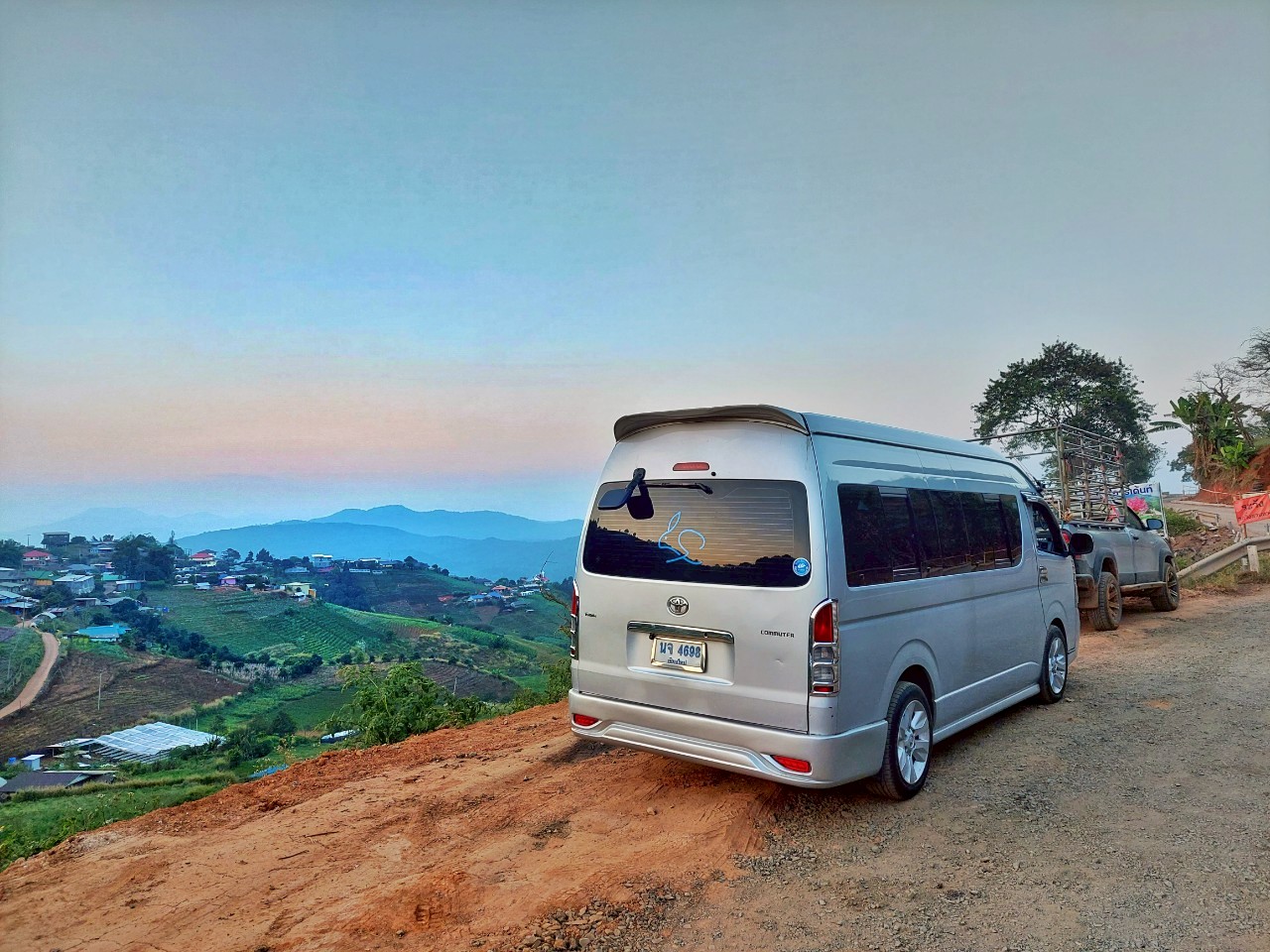 รถตู้พรีเมียม 14