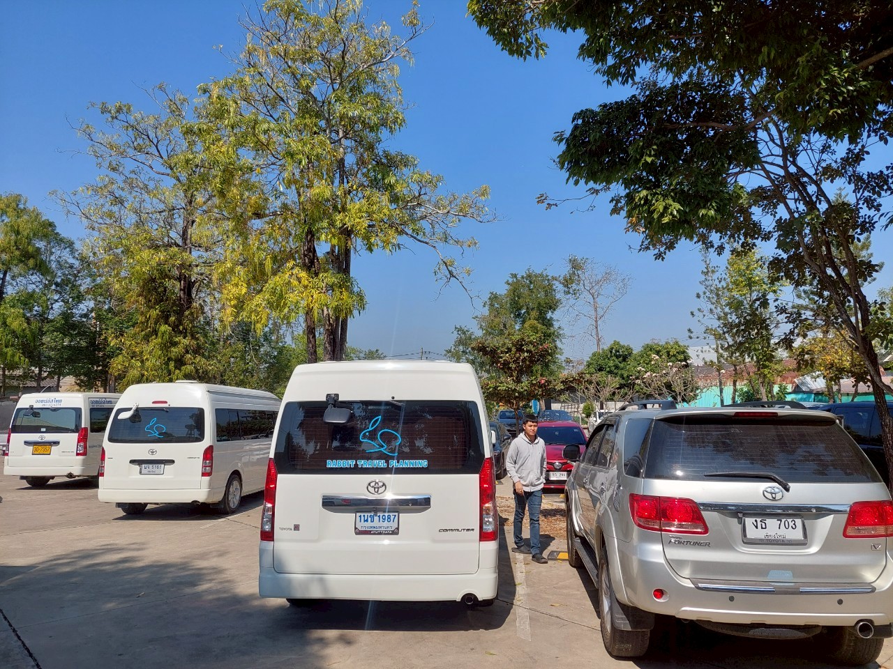 รถตู้พรีเมียม 15