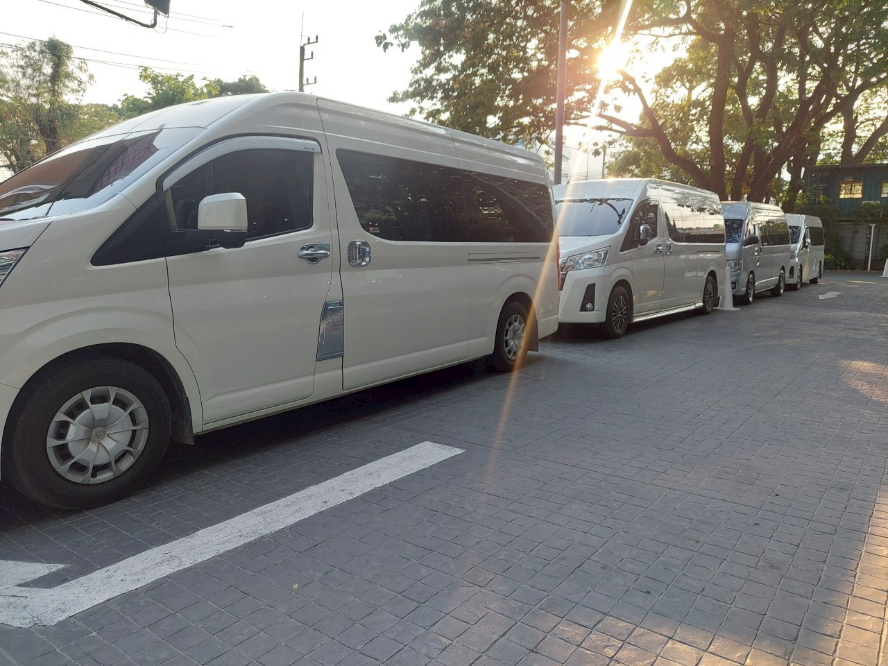 ลูกค้าพอใจ