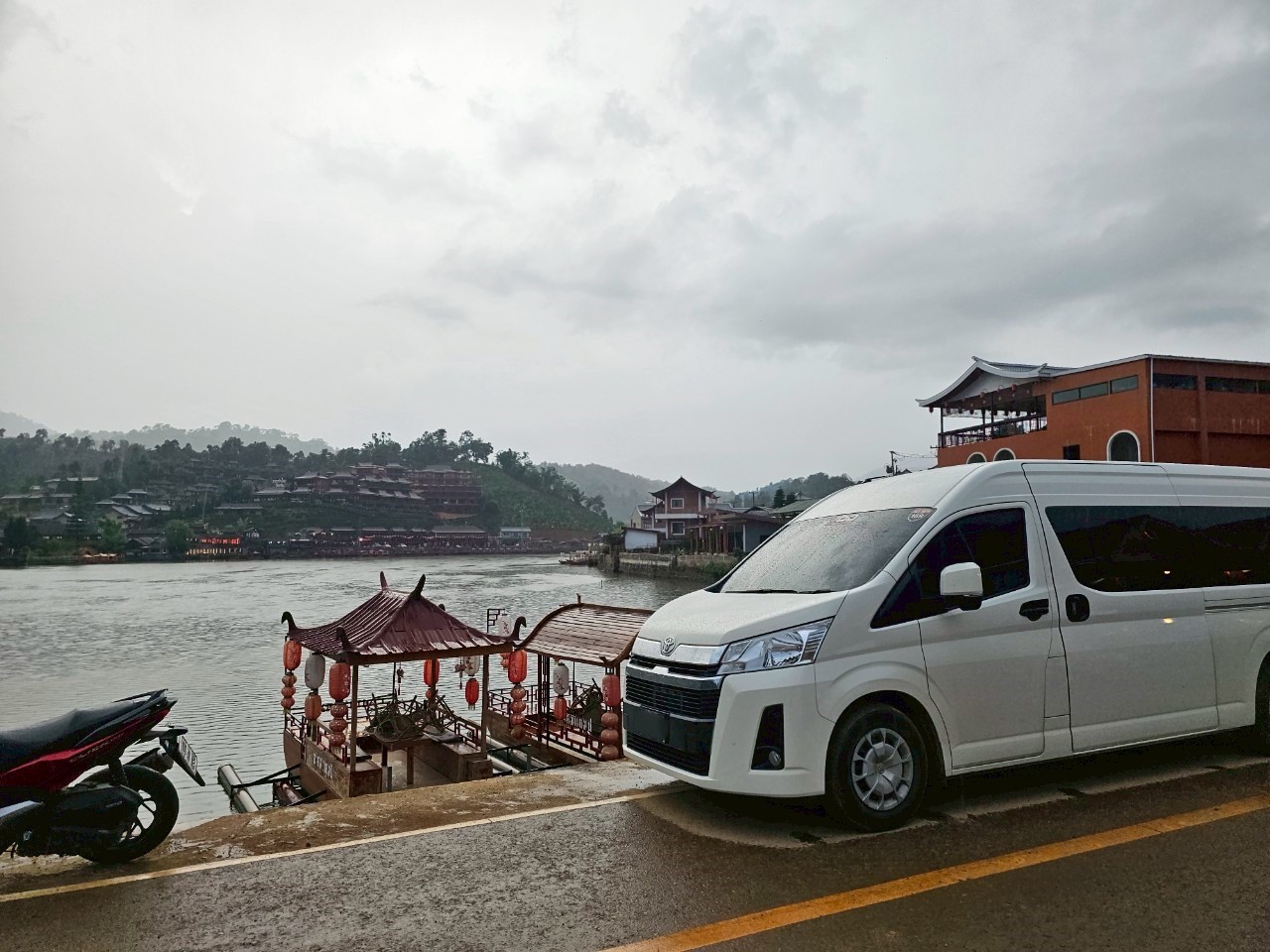 ครอบครัวลูกค้า