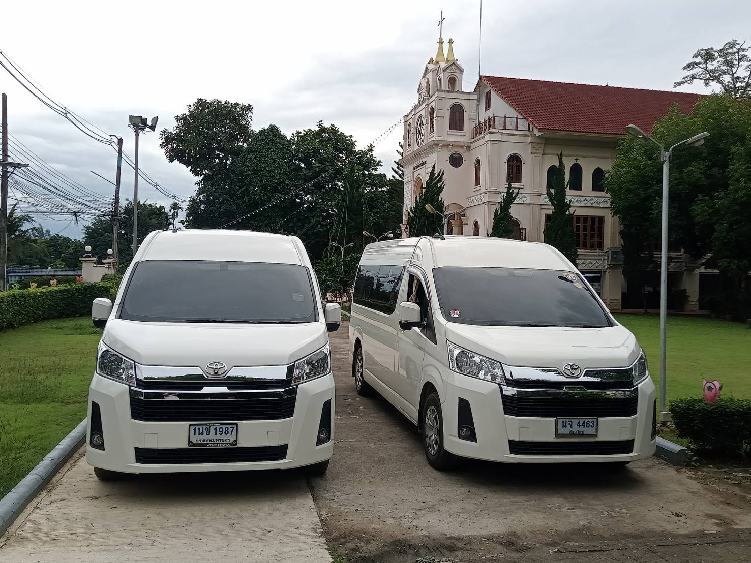 รถตู้ VIP 4