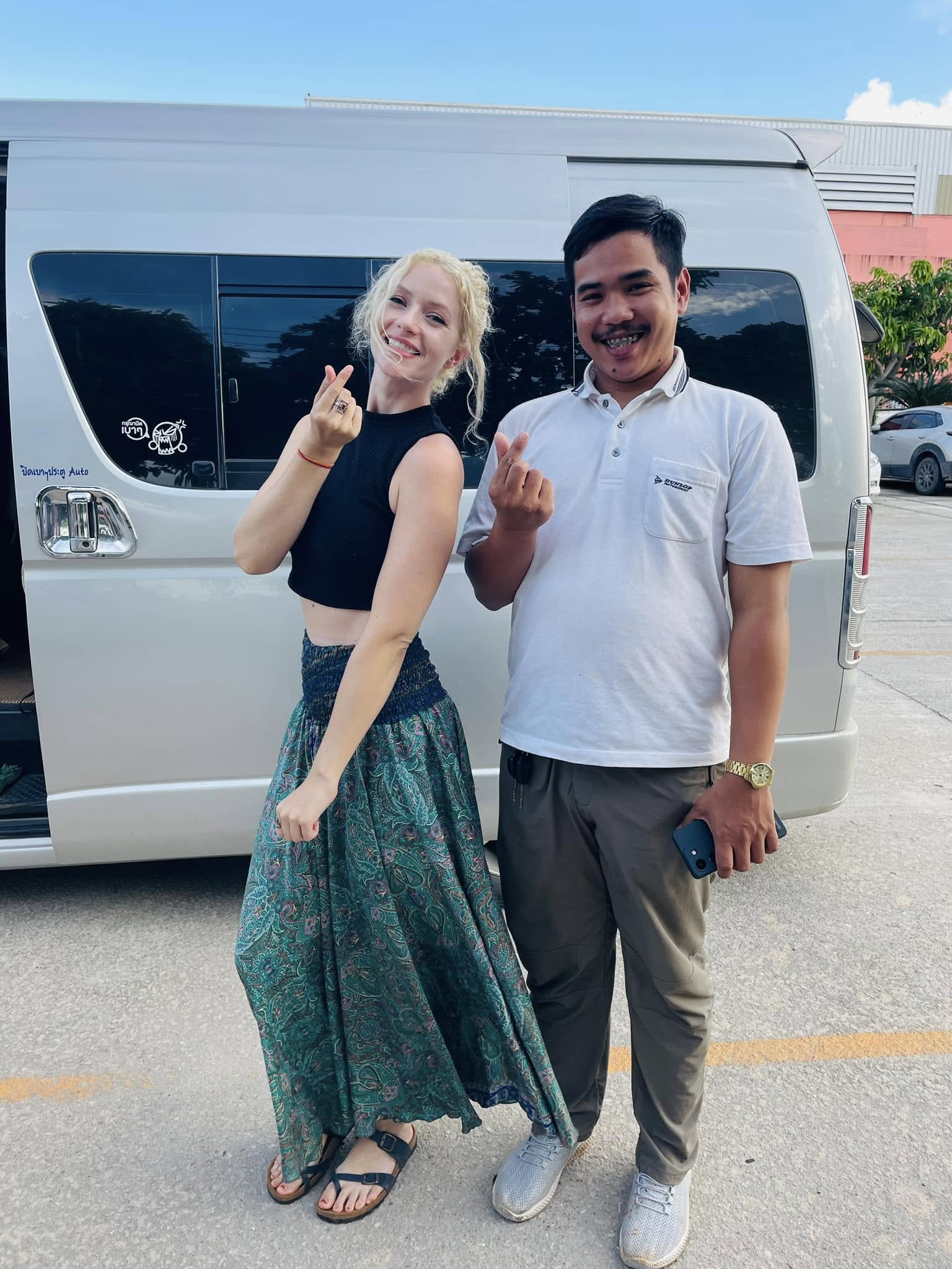 รถตู้ VIP 5